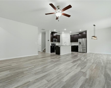 1900 Azure Grove Court - Photo Thumbnail 6