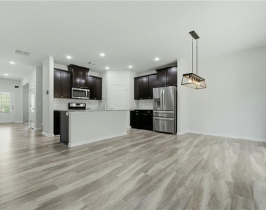 1900 Azure Grove Court - Photo Thumbnail 7