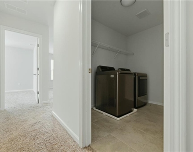 1900 Azure Grove Court - Photo Thumbnail 17