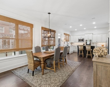3585 Roxboro Road Ne - Photo Thumbnail 18