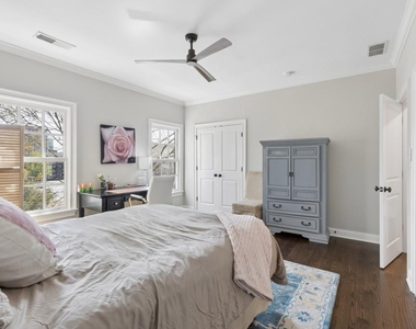 3585 Roxboro Road Ne - Photo Thumbnail 35