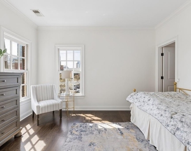 3585 Roxboro Road Ne - Photo Thumbnail 31