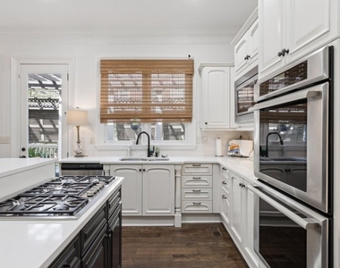 3585 Roxboro Road Ne - Photo Thumbnail 23