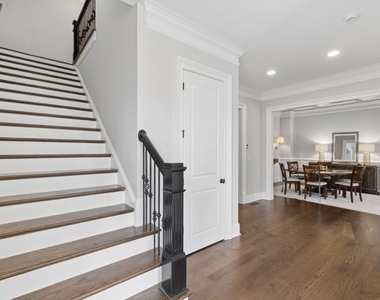 3585 Roxboro Road Ne - Photo Thumbnail 24