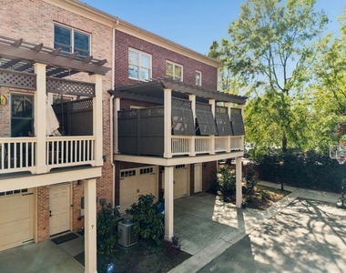 3585 Roxboro Road Ne - Photo Thumbnail 43