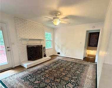 4135 Hideaway Drive - Photo Thumbnail 5