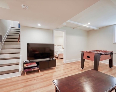 3076 Mccully Drive Ne - Photo Thumbnail 15
