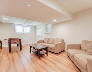 3076 Mccully Drive Ne - Photo Thumbnail 16