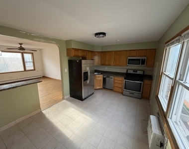 8000 Grand Avenue - Photo Thumbnail 2