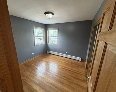 8000 Grand Avenue - Photo Thumbnail 3