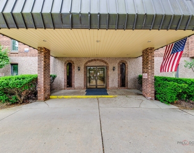 1551 Ashland Avenue - Photo Thumbnail 2