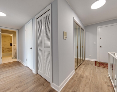 1551 Ashland Avenue - Photo Thumbnail 17