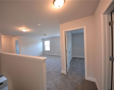 246 Hellen Valley Drive - Photo Thumbnail 15