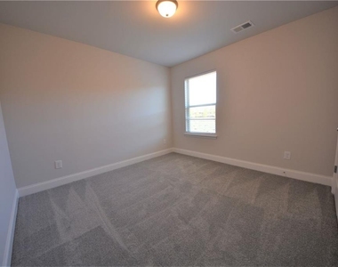 246 Hellen Valley Drive - Photo Thumbnail 26