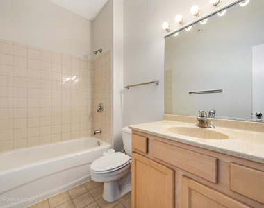 1200 W Monroe Street - Photo Thumbnail 13
