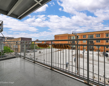 1200 W Monroe Street - Photo Thumbnail 15