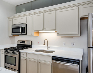 1200 W Monroe Street - Photo Thumbnail 5