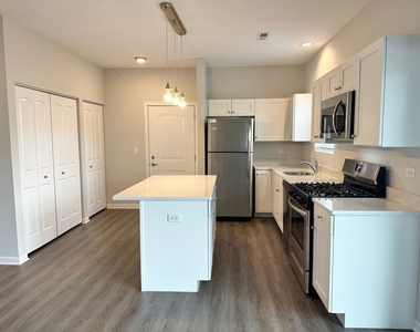 853 E Main Street - Photo Thumbnail 3