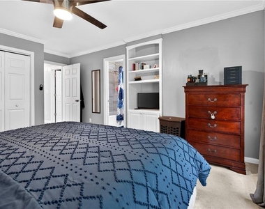 6393 Hawthorne Terrace - Photo Thumbnail 26
