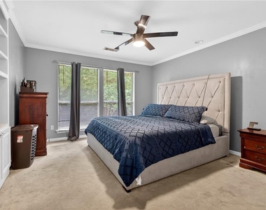 6393 Hawthorne Terrace - Photo Thumbnail 23