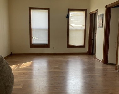 903 Logan Avenue - Photo Thumbnail 2