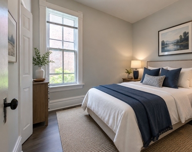1033 W Wellington Avenue - Photo Thumbnail 4
