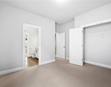 367 Mcdaniel Place - Photo Thumbnail 28