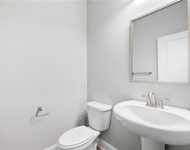 367 Mcdaniel Place - Photo Thumbnail 32