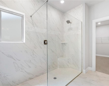 367 Mcdaniel Place - Photo Thumbnail 21