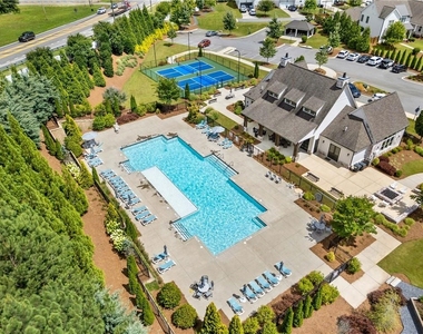 367 Mcdaniel Place - Photo Thumbnail 42