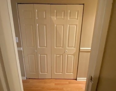 1636 N Wells Street - Photo Thumbnail 19
