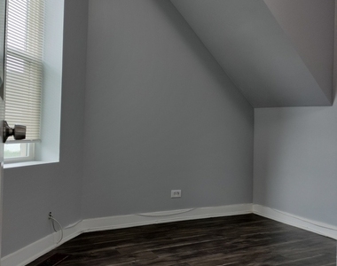 6501 S Justine Street - Photo Thumbnail 4