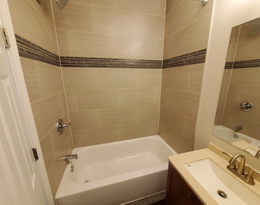 1528 N Ashland Avenue - Photo Thumbnail 6