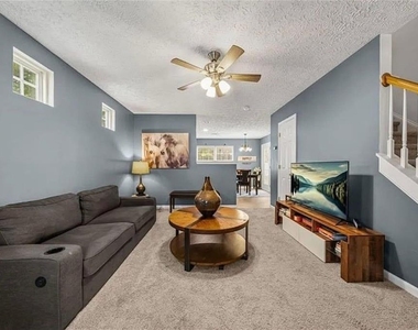 188 Ilex Drive - Photo Thumbnail 3
