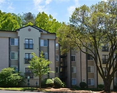 5555 Roswell Road Ne - Photo Thumbnail 21