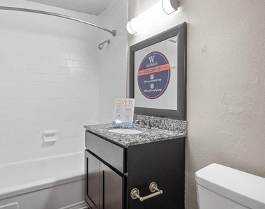 5555 Roswell Road Ne - Photo Thumbnail 5