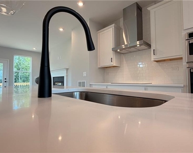 3117 Willow Glade Trail - Photo Thumbnail 10