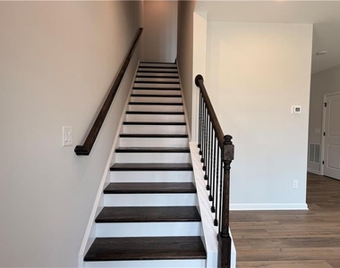 3117 Willow Glade Trail - Photo Thumbnail 4