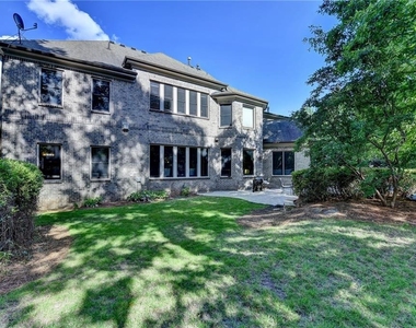 11037 Estates Circle - Photo Thumbnail 26