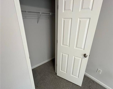 2048 Fosco Drive - Photo Thumbnail 15