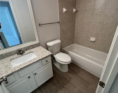 2048 Fosco Drive - Photo Thumbnail 16