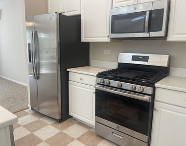 2393 Madiera Court - Photo Thumbnail 1