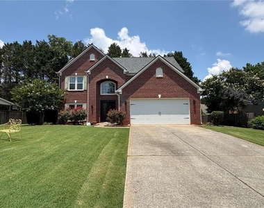 2835 Crestmont Court - Photo Thumbnail 1