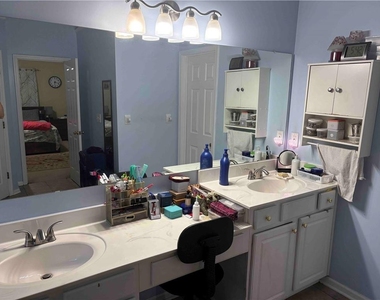 2835 Crestmont Court - Photo Thumbnail 19