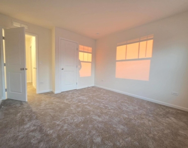 2318 Horseshoe Circle - Photo Thumbnail 14
