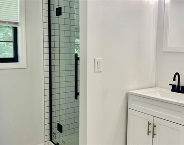 1807 Merry Oak Road Sw - Photo Thumbnail 10