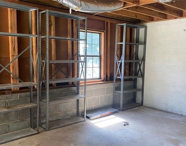 1807 Merry Oak Road Sw - Photo Thumbnail 17