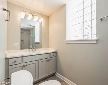 6857 S Ridgeland Avenue - Photo Thumbnail 1