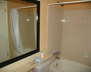 906 Parkaire Crossing - Photo Thumbnail 8