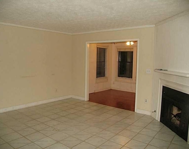 906 Parkaire Crossing - Photo Thumbnail 1